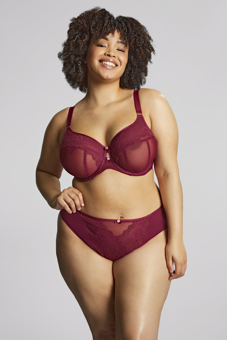 Sculptress Sculptress - Natalia High Leg Brief - 10534