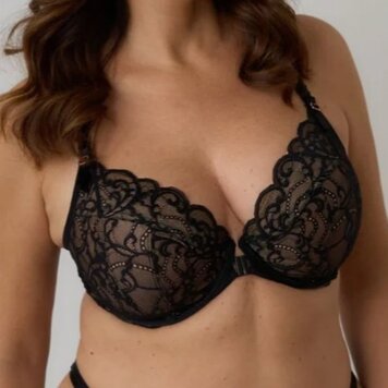 Ewa Michalak Ewa Michalak - ZP - Czarny Kon - 2379