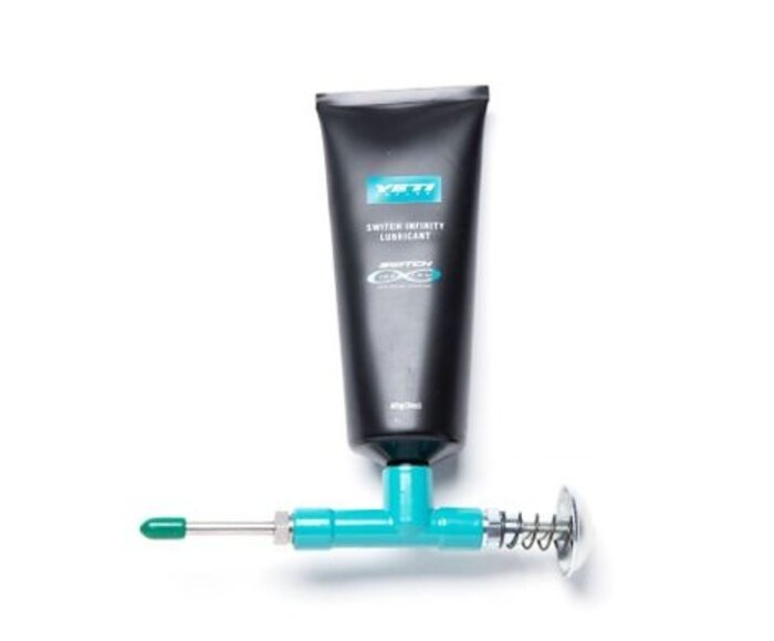 Pistolet à graisse avec lubrifiant pour suspension de vélo