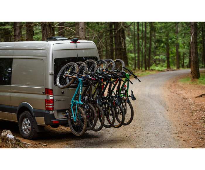 Support à vélo Hangover sur attache remorque