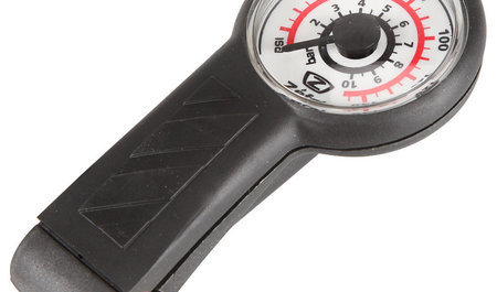 Meilleure pompe à vélo - manomètre, digitale ou haute pression (Co2) -  Mathieu