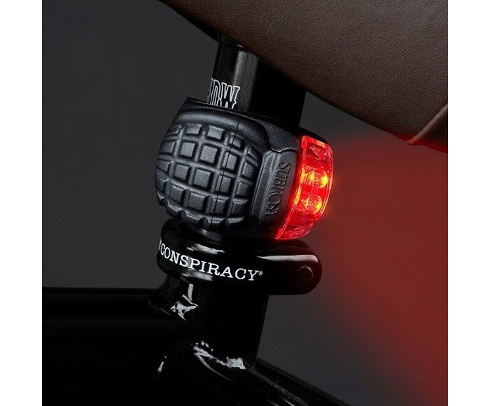 Lumière vélo Combat (avant ou arrière)