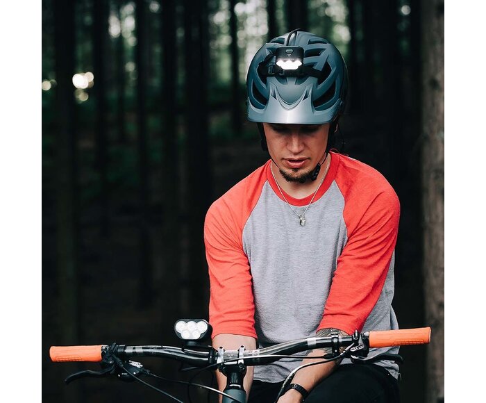 Lumière vélo Monteer 3500S (avant)