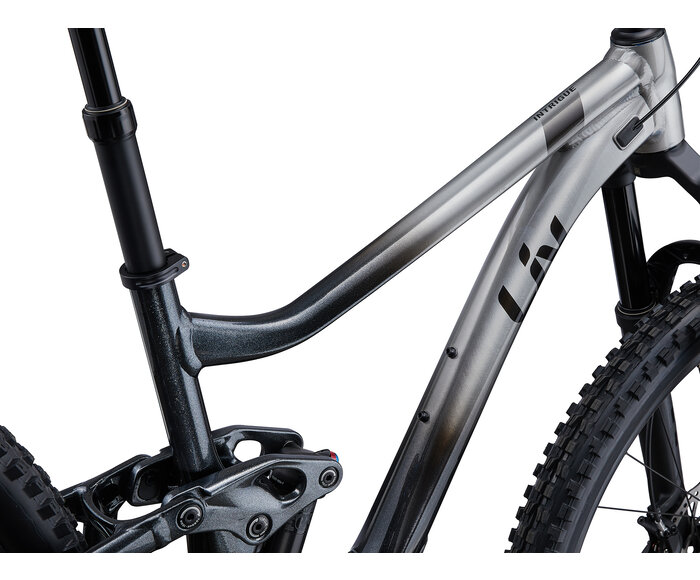 Intrigue 29 1 2023 - Vélo montagne de Trail double suspension Femme