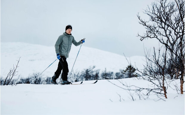 Les meilleurs manteaux ski de fond : notre guide