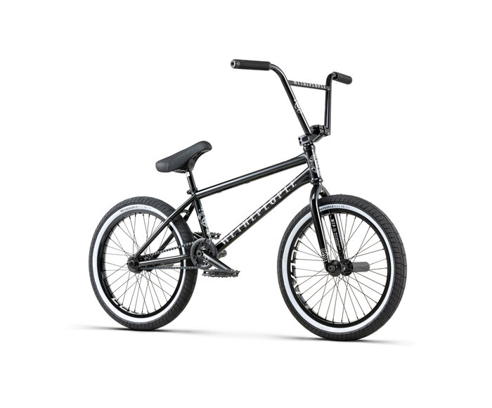 Battleship 2025 - Vélo BMX Freestyle
