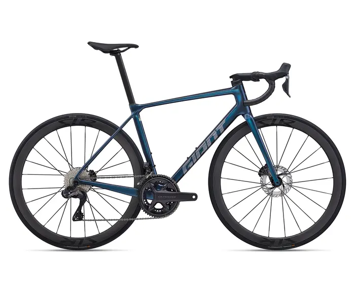 Nouveau Giant TCR 2025