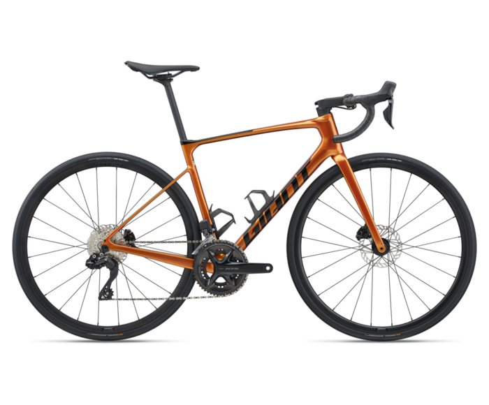 Defy Advanced 1 2025 -  Vélo de route endurance