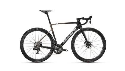SUM SRAM Rival AXS 2025 - Vélo de route performance