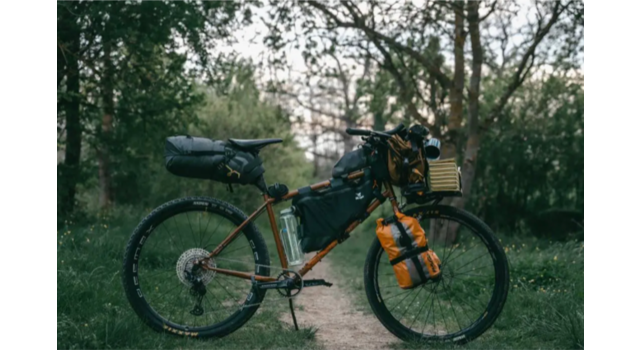 Vélo de route ou vélo gravel : lequel choisir ?