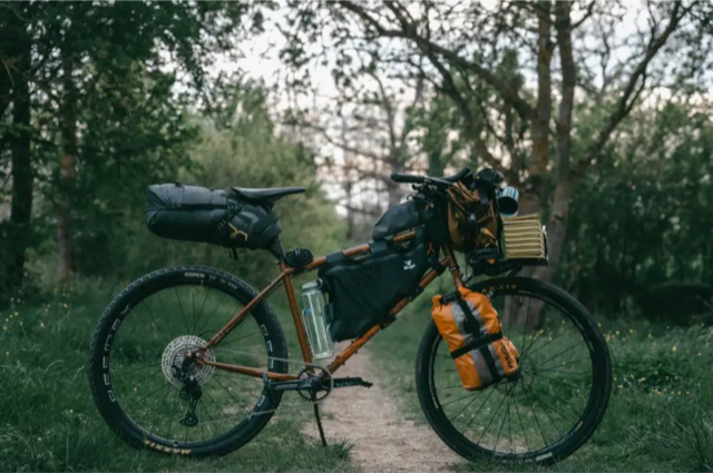 Vélo de route ou vélo gravel : lequel choisir ?