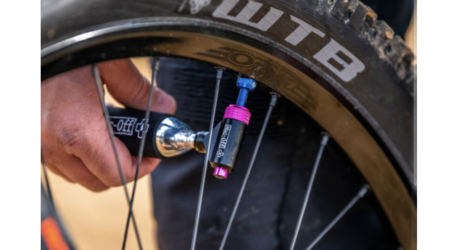 Découvrez notre guide de gonflage des pneus