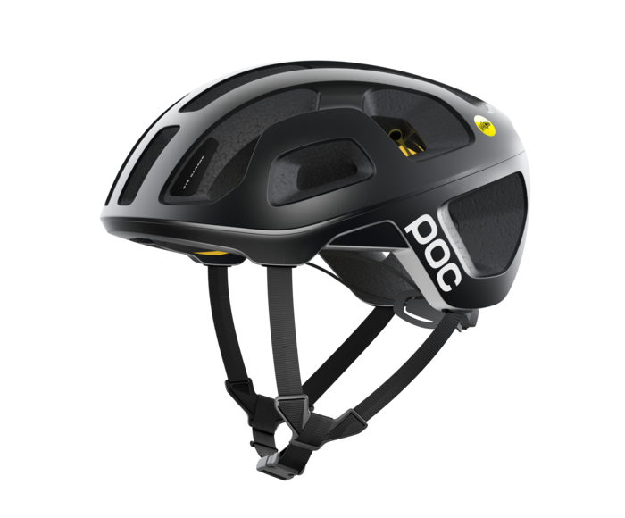 Casque de vélo homologué POC noir mat avec système de ventilation, offrant confort et sécurité pour les longues sorties.