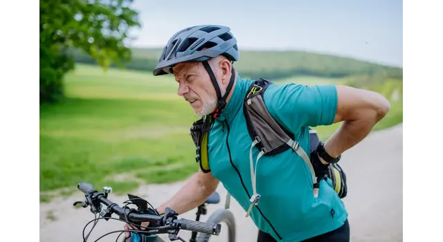 Pourquoi j’ai mal au dos quand je fais du vélo ?