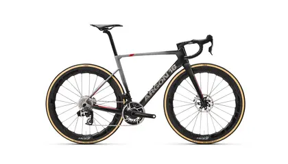 Sum Pro SRAM Red AXS 2026 - Vélo de route performance