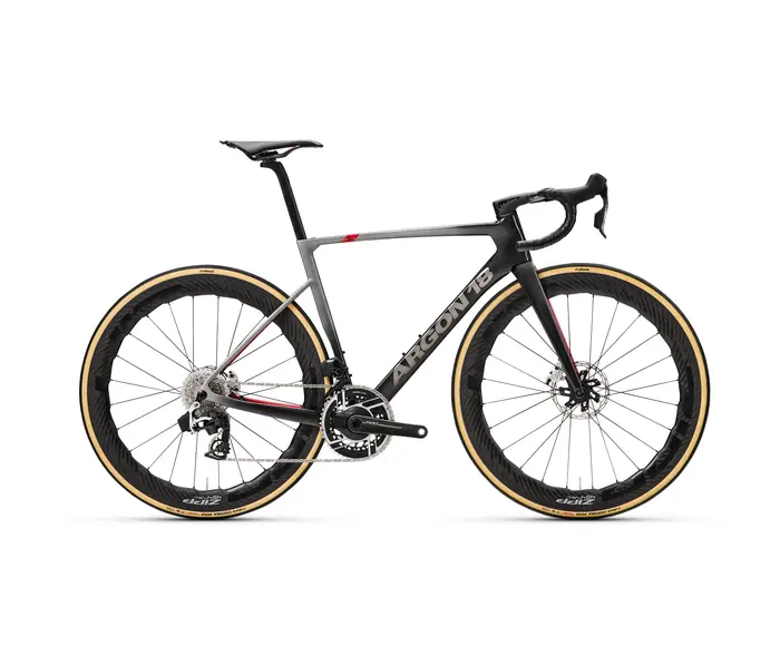 Sum Pro SRAM Red AXS 2026 - Vélo de route performance