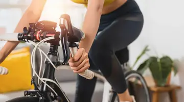 Fractionné à vélo : 10 exercices pour progresser