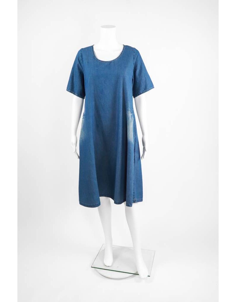 Alembika Short Sleeve Pocket Dress