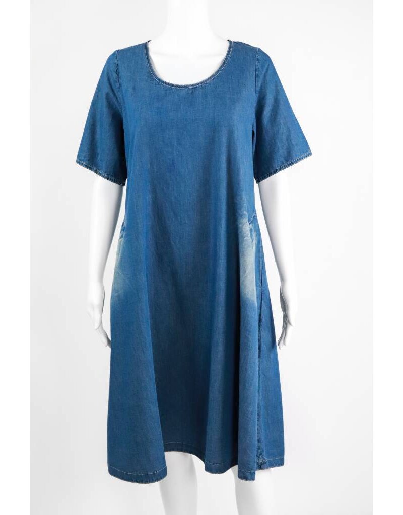 Alembika Short Sleeve Pocket Dress