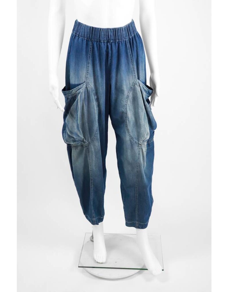 Alembika Full Crop Pant With Patch Pocket