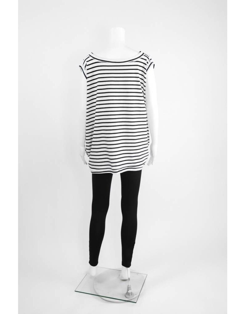 Creare 3/4 Sleeve Stripe Cold Shoulder Oversized Knit Tee