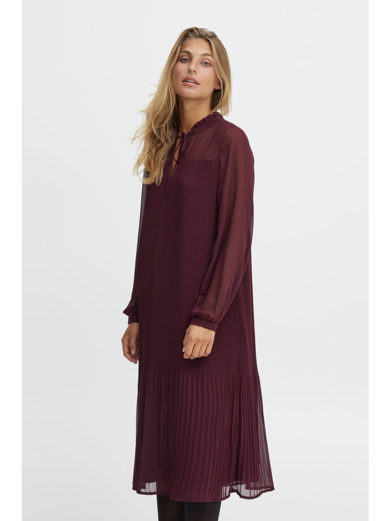 Fransa Merlot Pleat Dress