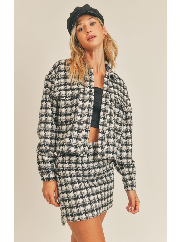 Sadie & Sage Houndstooth Jacket