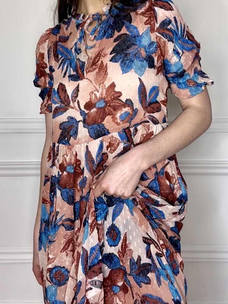 B. Young Capri Print Midi