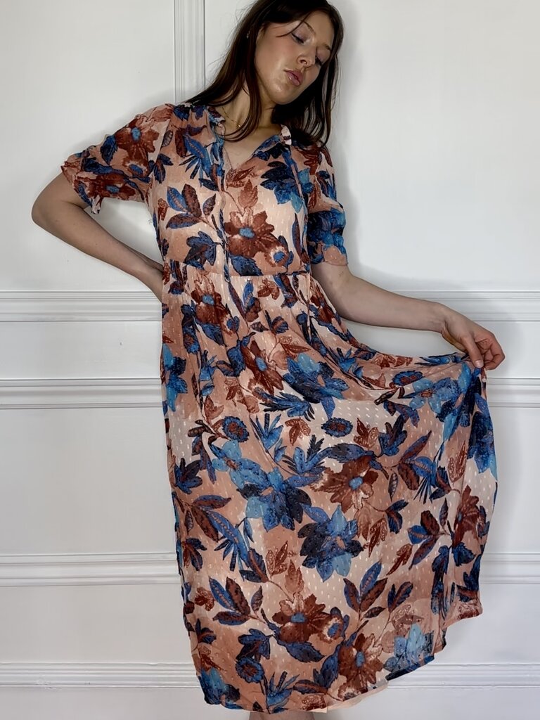 B. Young Capri Print Midi