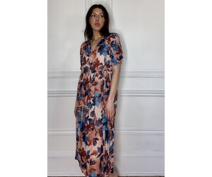 B. Young Capri Print Midi