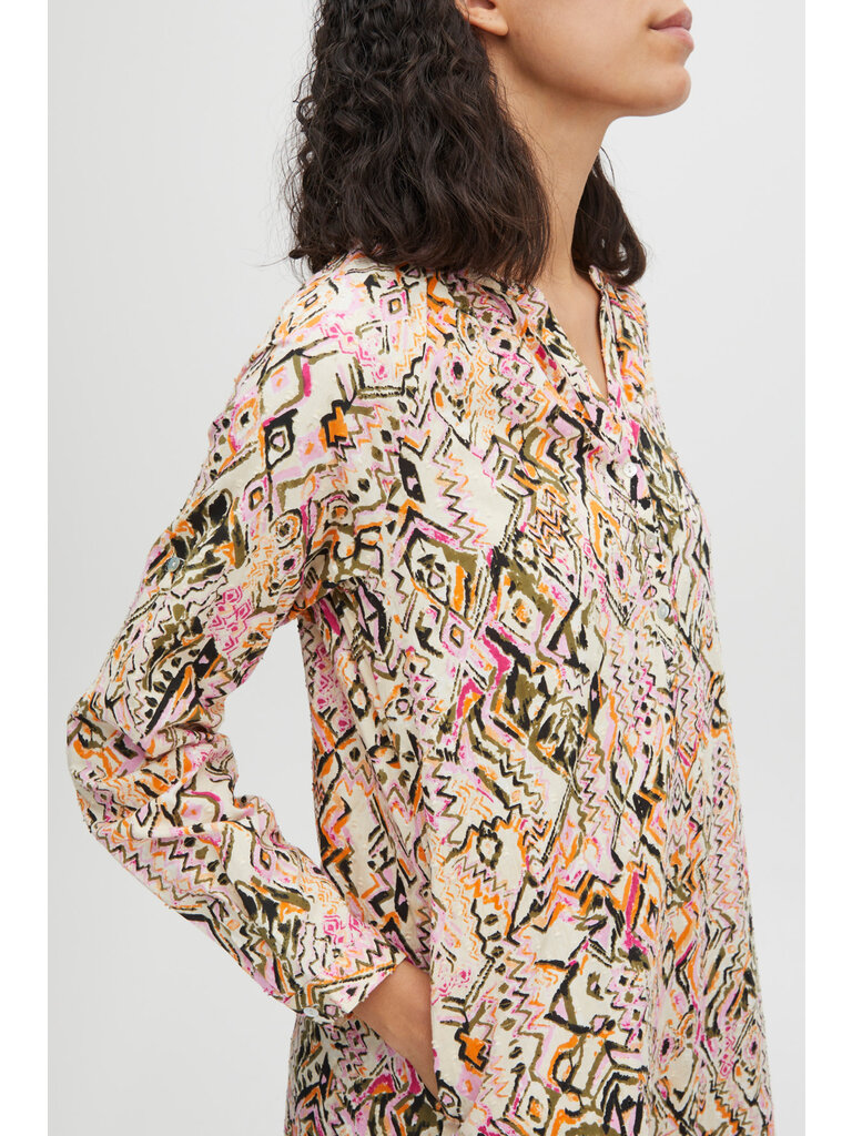 B. Young Folia Tunic