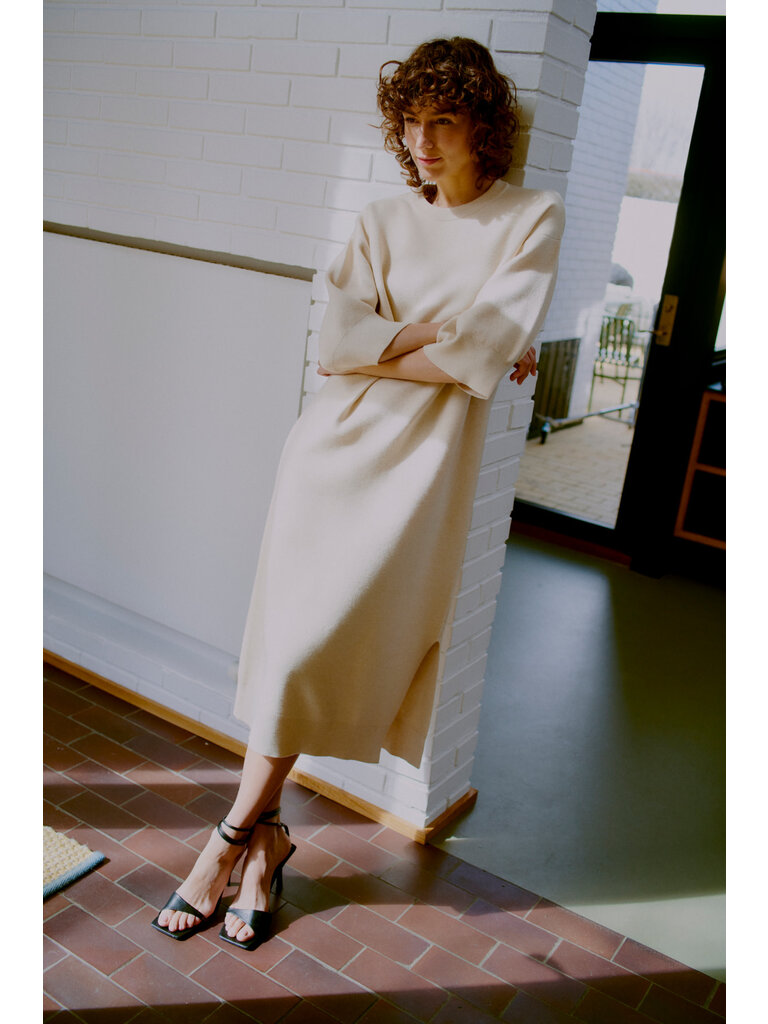 B. Young Creamy Knit Midi