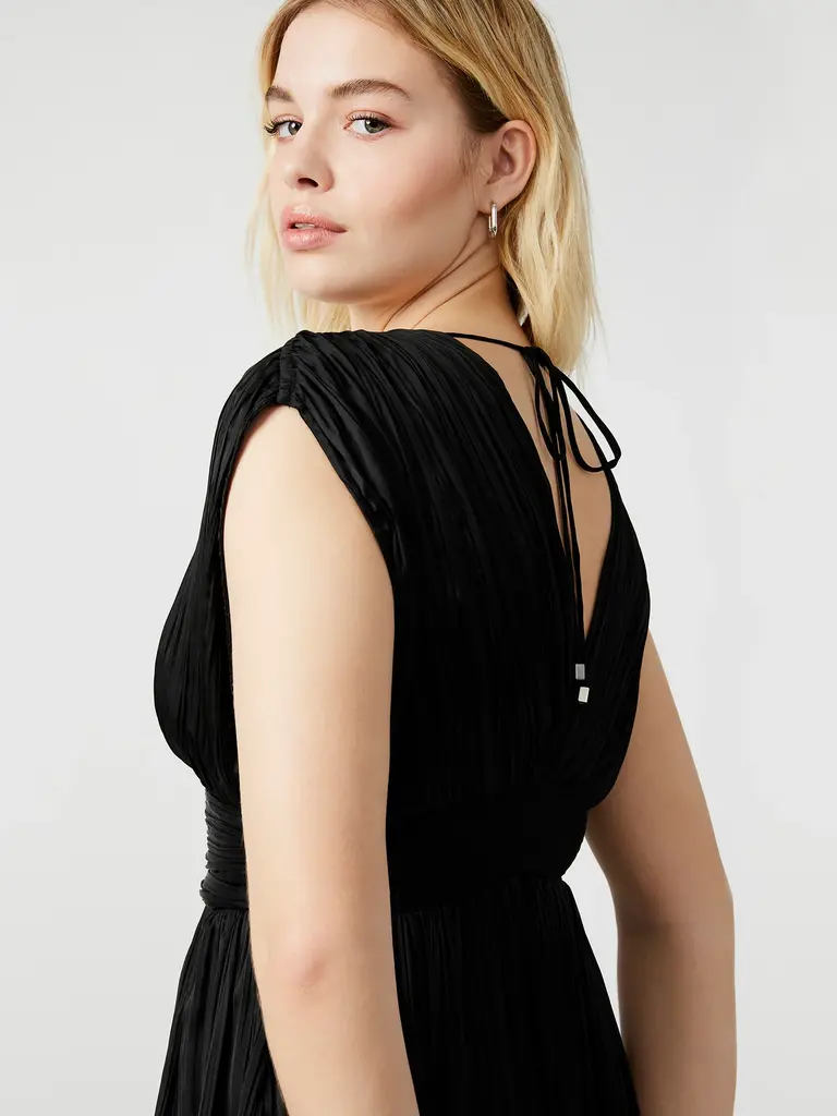 Steve Madden Black Pleated Mini