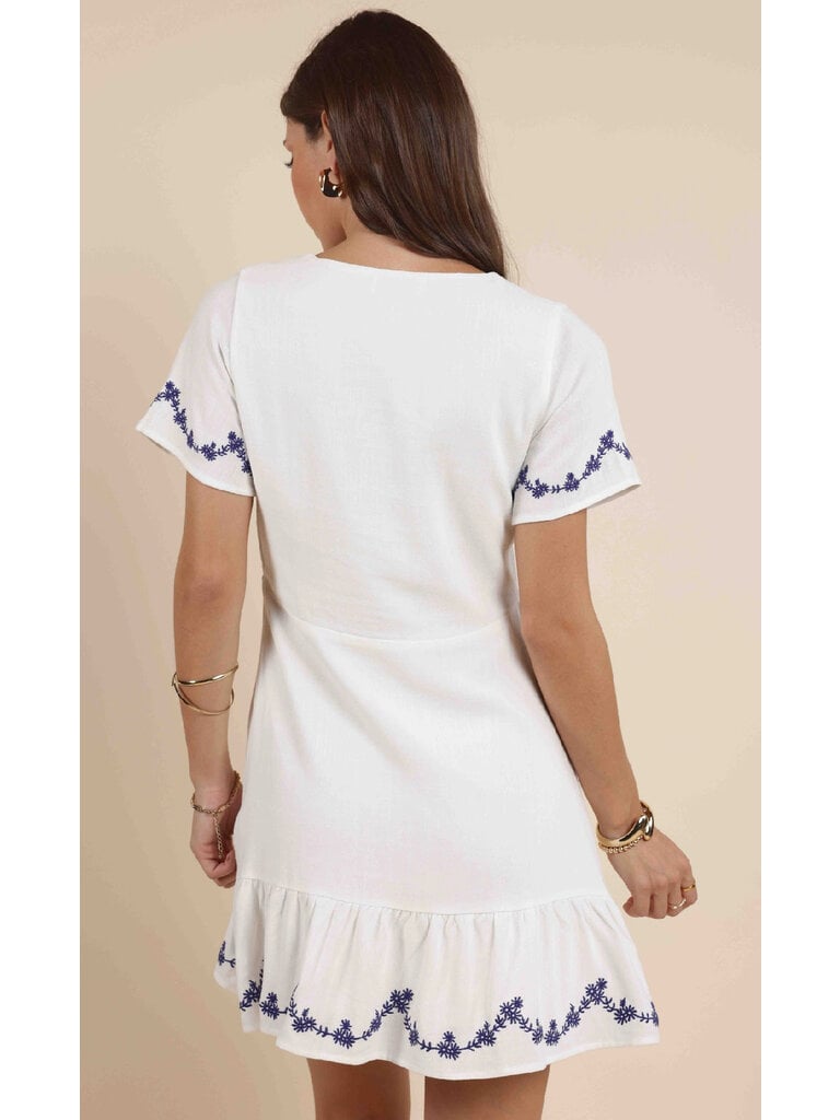 Sadie & Sage Sweet Floral Trim Dress