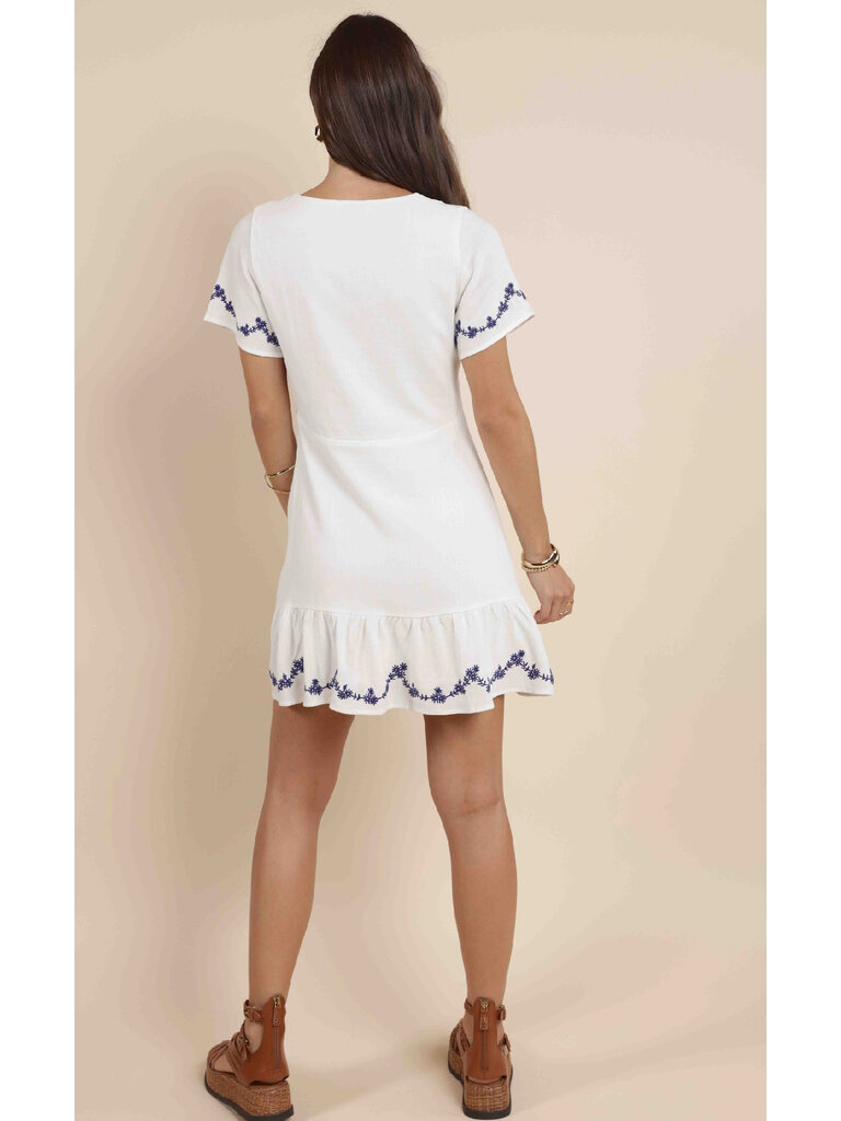 Sadie & Sage Sweet Floral Trim Dress