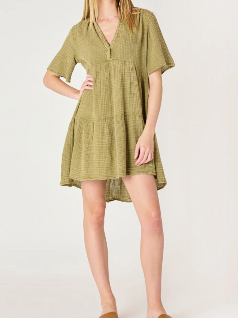 Dex Crinkle Sage Tunic