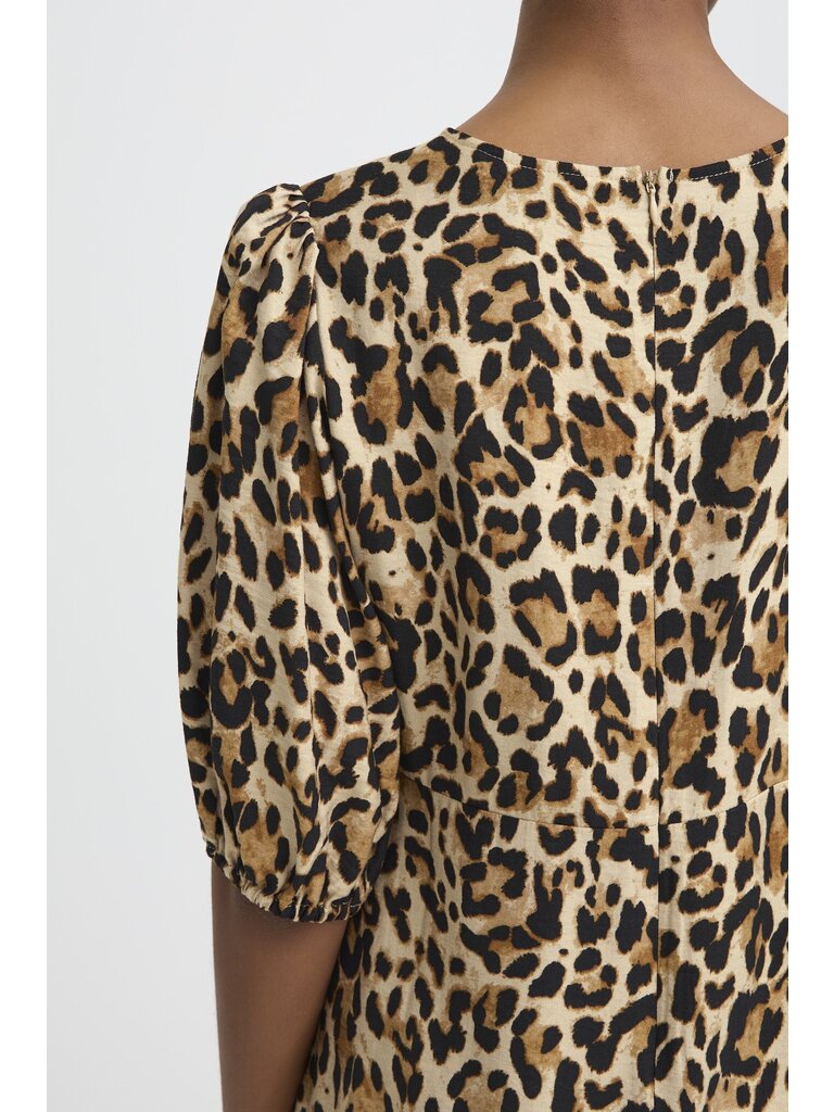 B. Young Leopard Puff Sleeve Midi