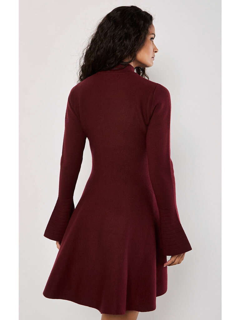 Apricot Bell Sleeved