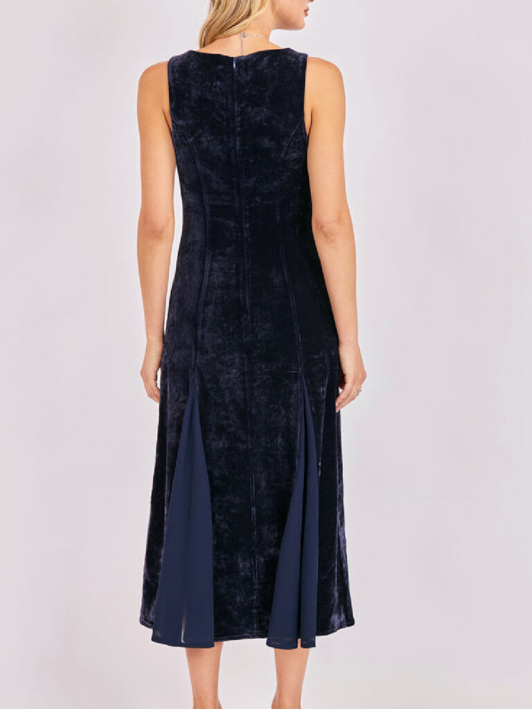 Sadie & Sage Midnight Velvet Dress