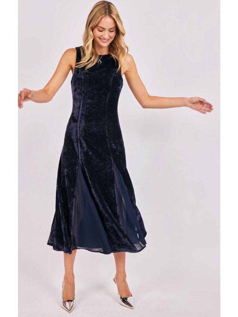 Sadie & Sage Midnight Velvet Dress