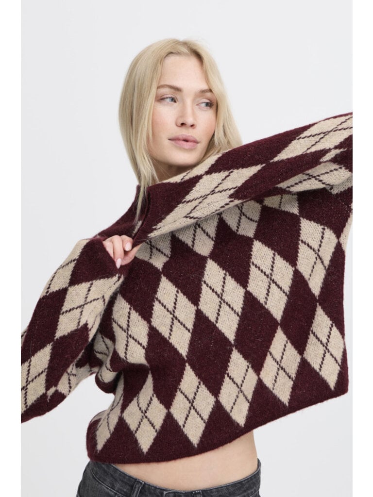 B. Young Port Argyle Knit