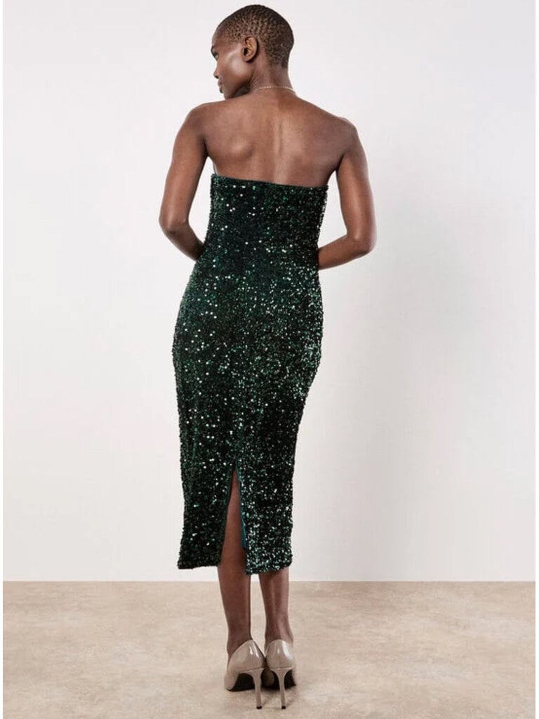 Apricot Emeralde Sequin Midi