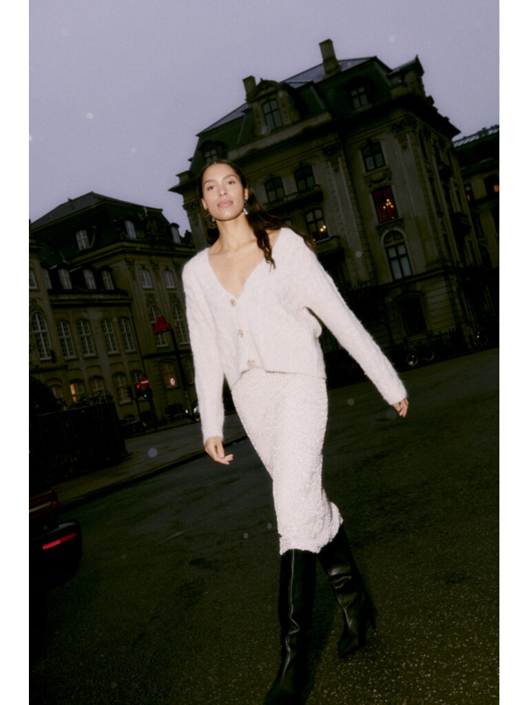 B. Young Oat Cable Knit Cardi