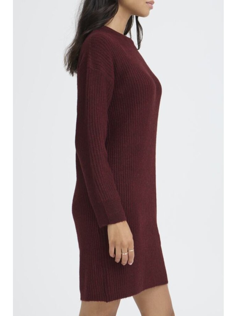 B. Young Port Rib Knit Dress
