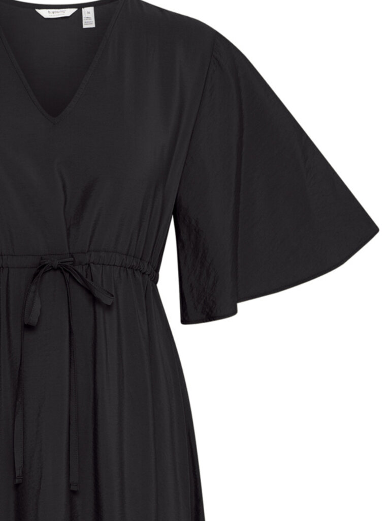 B. Young Black Flow Maxi