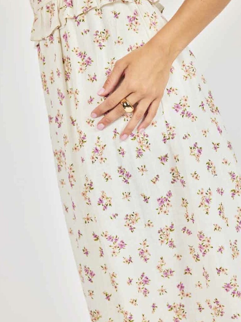 Sadie & Sage Sweetheart Bouquet Midi