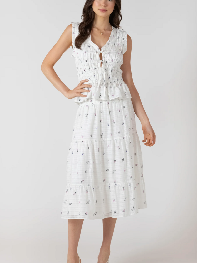 Dex Crisp White Floral Top
