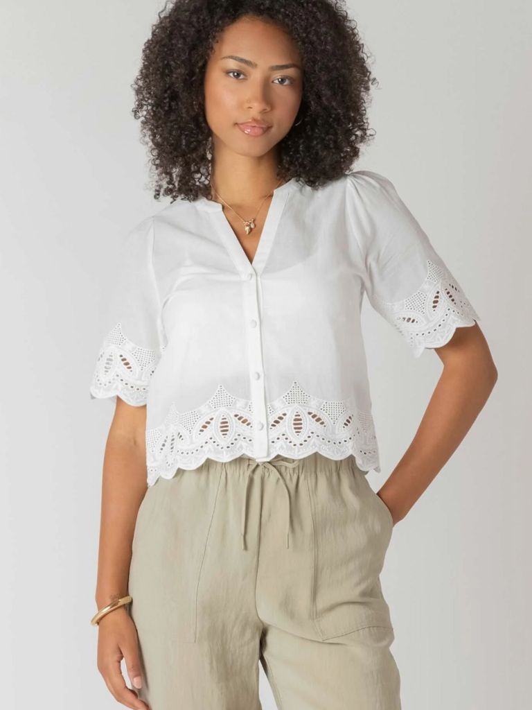 Room34 White Embroider Blouse
