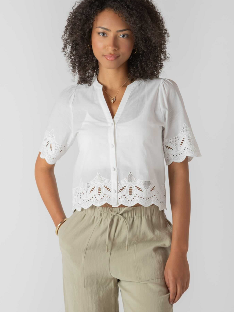 Room34 White Embroider Blouse