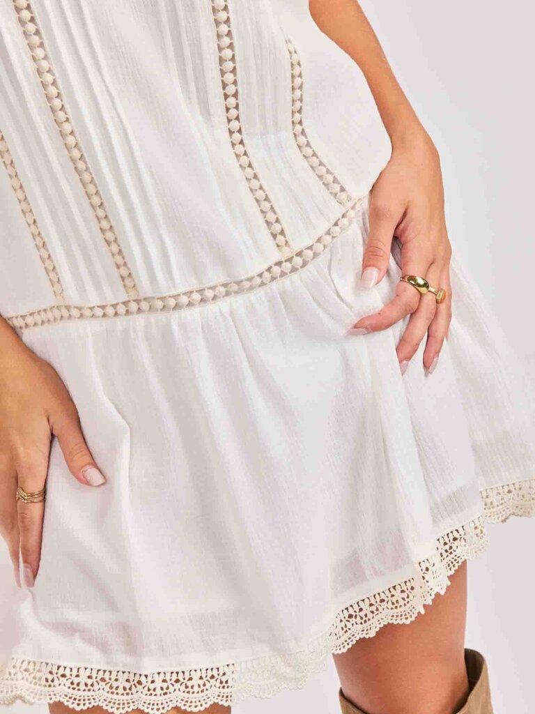 Sadie & Sage Crochet Trim Mini